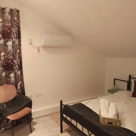 Bed & Breakfast Artisan Sremski Karlovci